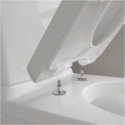 Villeroy & Boch O.novo White Close Coupled Toilet, Cistern & Soft Close Seat -HANSGROHE Shop villeroy boch o novo white close coupled toilet cistern soft close seat p66020 285271 image
